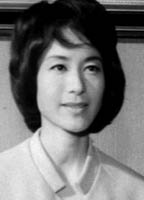 Michiko Sakyô desnuda