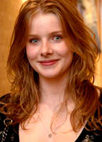 Rachel Hurd-Wood desnuda