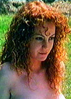Tanya Celaya desnuda
