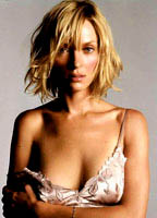 Uma Thurman desnuda