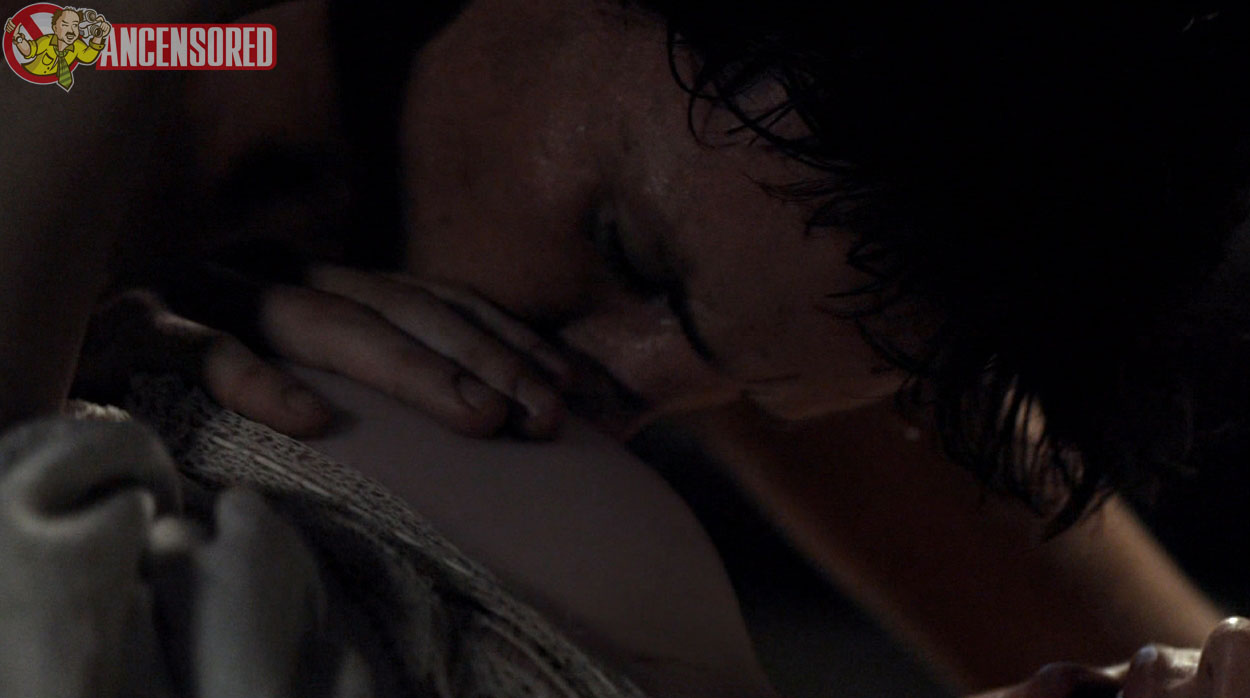 Hayley Atwell Desnuda En The Pillars Of The Earth nude pic, sex p...