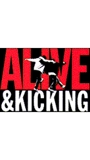 Alive and Kicking escenas nudistas