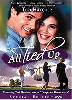 All Tied Up (1994) Escenas Nudistas