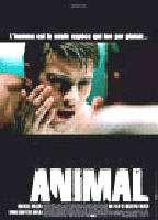 Animal (I) escenas nudistas