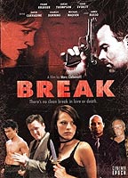 Break (2009) Escenas Nudistas