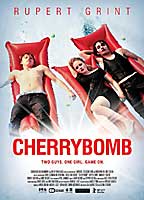 Cherrybomb (2009) Escenas Nudistas