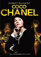 Coco Chanel (2008) Escenas Nudistas