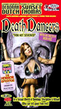 Death Dancers escenas nudistas