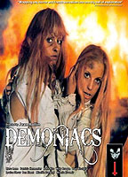 Demoniacs (1974) Escenas Nudistas