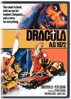 Dracula A.D.1972 (1972) Escenas Nudistas