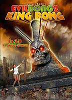 Evil Bong II: King Bong (2009) Escenas Nudistas