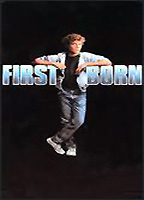 Firstborn (1984) Escenas Nudistas