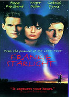 Frankie Starlight escenas nudistas