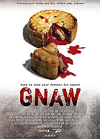 Gnaw (2008) Escenas Nudistas