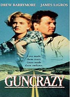 Guncrazy (1992) Escenas Nudistas
