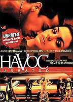 Havoc (2005) Escenas Nudistas
