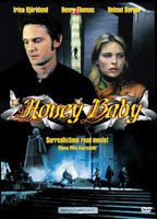 Honey Baby (2003) Escenas Nudistas