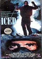 Iced (1988) Escenas Nudistas