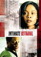 Intimate Betrayal 1996 película escenas de desnudos