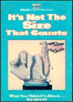 It's Not the Size that Counts (1974) Escenas Nudistas