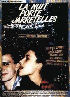 La Nuit porte jarretelles escenas nudistas