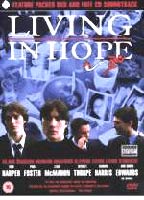 Living in Hope (2002) Escenas Nudistas