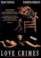 Love Crimes 1992 película escenas de desnudos