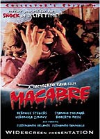 Macabre (1980) Escenas Nudistas