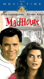 Madhouse (1990) Escenas Nudistas