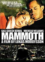 Mammoth (2009) Escenas Nudistas