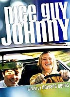 Nice Guy Johnny (2010) Escenas Nudistas