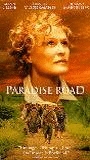 Paradise Road 1997 película escenas de desnudos