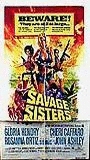 Savage Sisters 1974 película escenas de desnudos