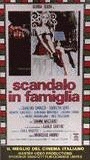 Scandalo in famiglia (1976) Escenas Nudistas