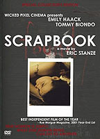 Scrapbook (2000) Escenas Nudistas