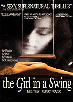 The Girl in a Swing 1988 película escenas de desnudos
