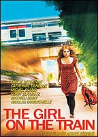 The Girl on a Train (2009) Escenas Nudistas