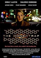 The Honeytrap 2002 película escenas de desnudos