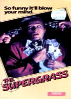 The Supergrass (1985) Escenas Nudistas