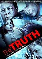 The Truth (2010) Escenas Nudistas