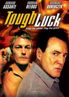Tough Luck (2003) Escenas Nudistas