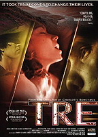 Tre (2006) Escenas Nudistas