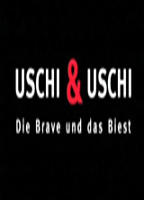 Uschi & Uschi: Die Brave und das Biest (2003) Escenas Nudistas