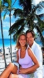 Verliebt auf Bermuda (2002) Escenas Nudistas