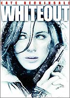 Whiteout (2009) Escenas Nudistas