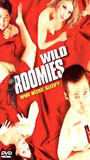 Wild Roomies (2004) Escenas Nudistas