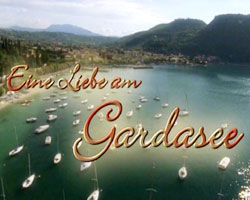 Eine Liebe am Gardasee escenas nudistas