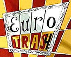 Eurotrash  película escenas de desnudos