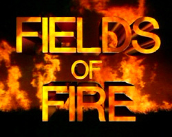 Fields of Fire 1987 película escenas de desnudos
