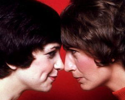 Laverne & Shirley (1976-1983) Escenas Nudistas